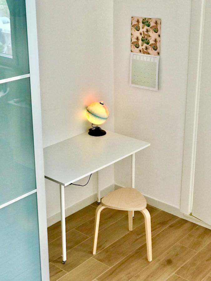 Stanza E Bagno Privato, Idromassaggio Con Extra Fee, In Appartamento 费拉拉 外观 照片